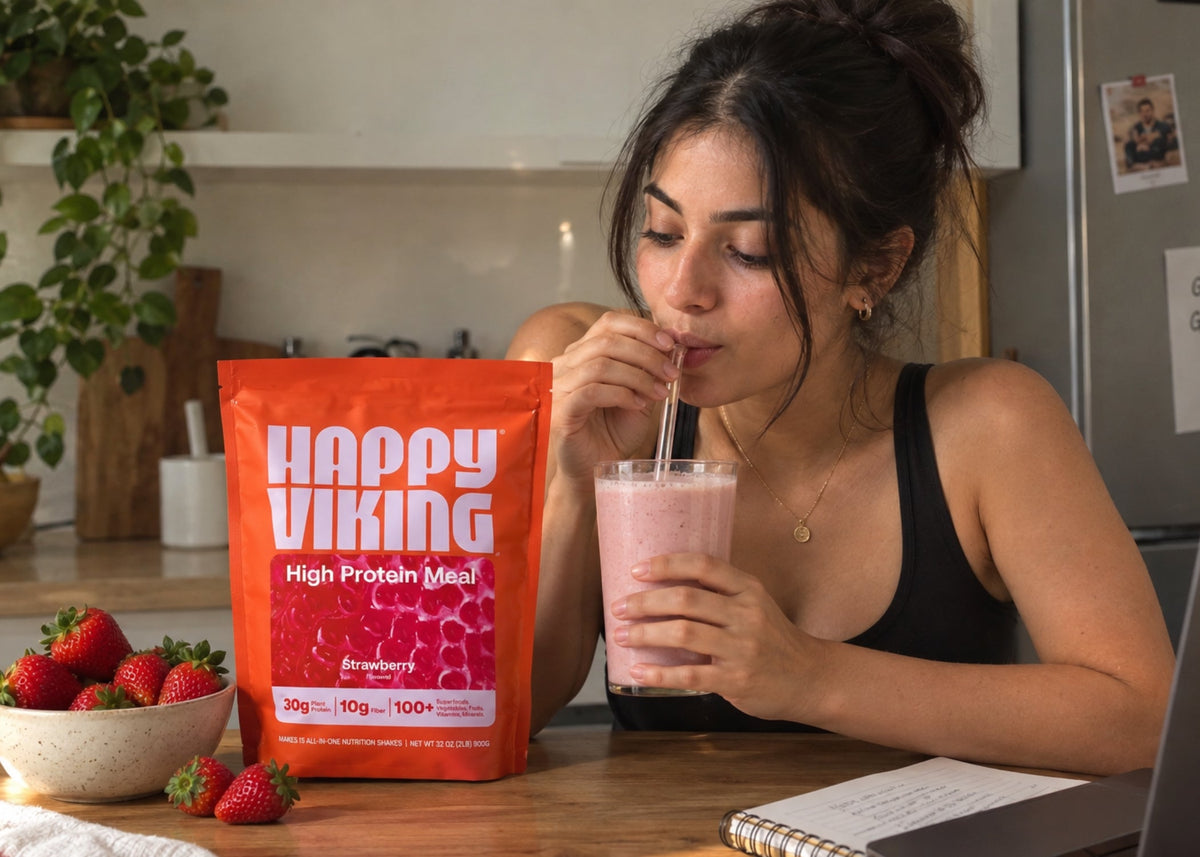 Are Meal Replacement Shakes Actually Healthy? A Dietitian's Criteria