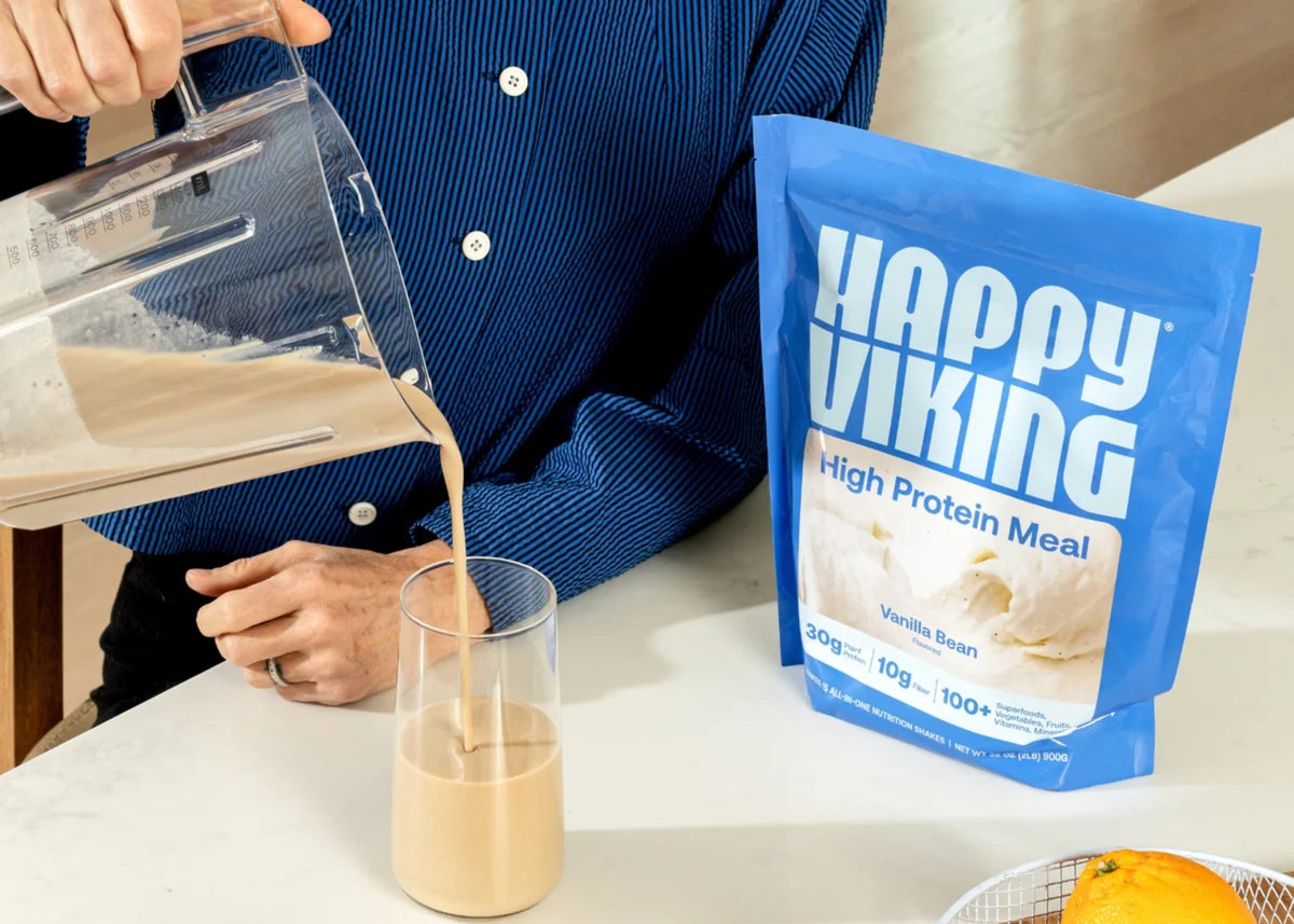 Low-Carb Meal Replacement Shakes: How to Find One That Doesn't Cut Corners on Nutrition